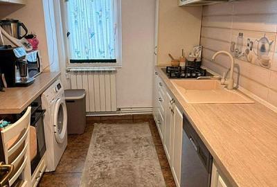 Apartament cu 3 camere decomandat în Central - 4