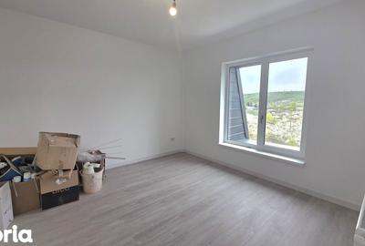 Apartament cu 3 camere în Ciurea - 1