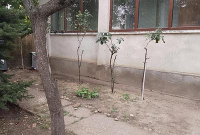 Spațiu comercial, de 60 mp, în Central