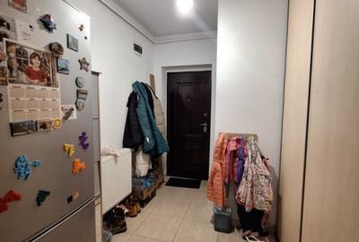 Apartament cu 3 camere semidecomandat, mobilat în Florești - 5