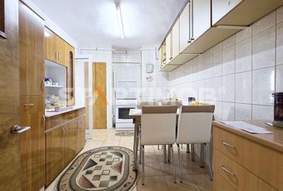 Apartament 4 camere zona Onix  Centru Civic - 1