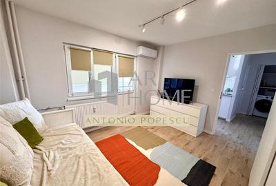 Garsoniera prima , in Ploiesti, Piata Mihai Viteazul - 4