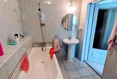 Casă cu 5 camere în Poiana - 10