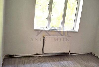 Apartament cu 2 camere decomandat în Micro 5 - 10