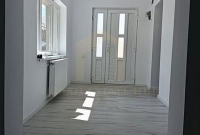Casă cu 4 camere în Sânnicoară - 7