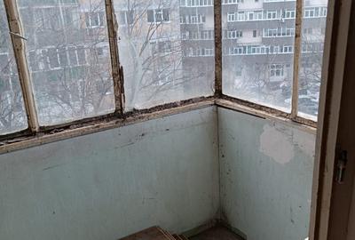 Apartament cu 3 camere semidecomandat în Drumul Taberei - 5