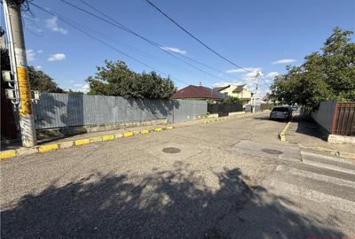 Teren de 553 mp, în Mioriței - 4