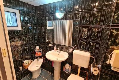 Apartament cu 5 camere decomandat, mobilat în Păcii - 19