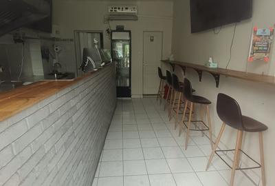Spațiu comercial, de 25 mp, în Decebal - 1