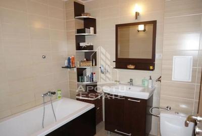 Apartament cu 2 camere, zona Girocului, Centrala Proprie - 3