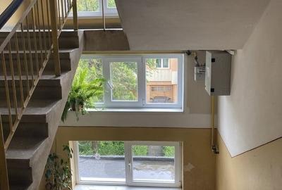 Pitesti, Exercitiu, langa liceul Ion Barbu - 2