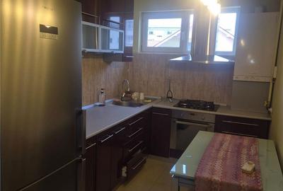 Apartament cu 3 camere decomandat în Central - 11