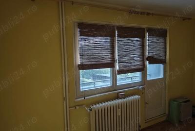Apartament cu 3 camere semidecomandat în Central - 4
