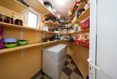 Casă individuală cu 6 camere cu Teren 155 Mp în Central - 18