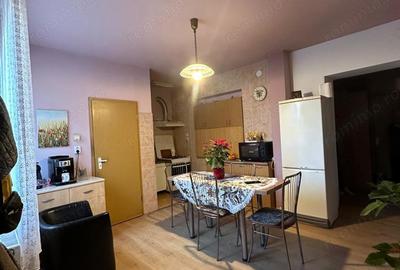 Zona Mircea cel Batran .... 221.000 euro .. 112 mp - 2