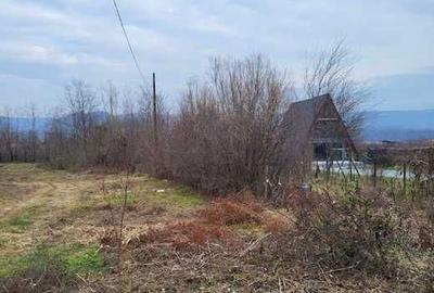 Teren de 2200 mp, în Unguriu - 3