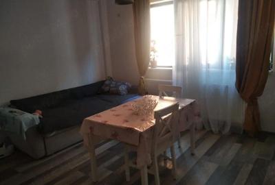 Apartament cu 2 camere decomandat în Malu Mare - 2