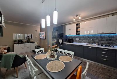 Apartament cu 3 camere, 62 mp, balcon, zona Tineretului Apartament cu 3 camere, 62 mp, balcon, zona Tineretului - 1