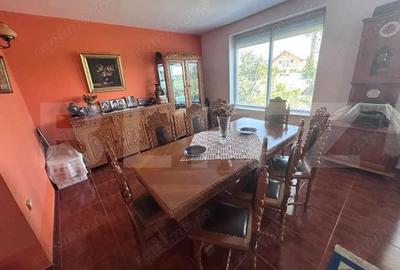 Casa cu incalzire in pardoseala si 17.000 mp teren, sat Oboga - 6