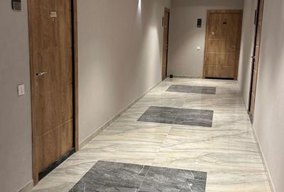 Apartament cu 3 camere decomandat în Central - 1