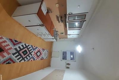 PROPRIETAR Vand apartament DECOMANDAT 2 camere, 2 locuri de parcare - 5