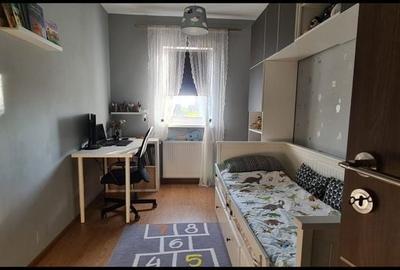 Apartament cu 3 camere în Sânpetru - 8