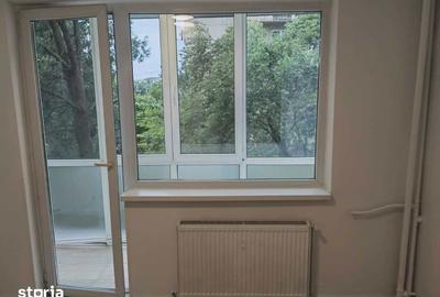 Apartament cu 3 camere semidecomandat în Central - 3