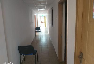 Spațiu comercial, de 700 mp, în Central - 7