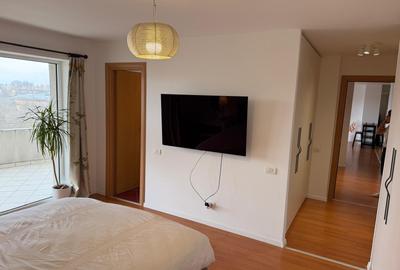 Apartament cu 3 camere decomandat în 1 Mai - 15