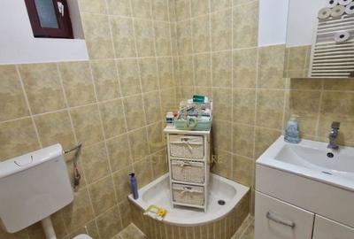 Casă cu 5 camere cu Teren 367 Mp în Central - 12