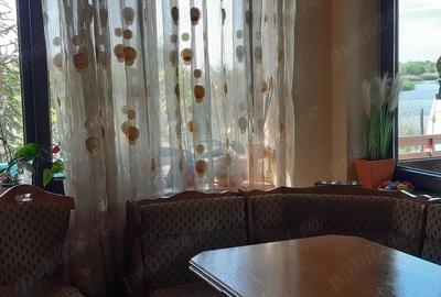 Casa pe malul lacului - 6