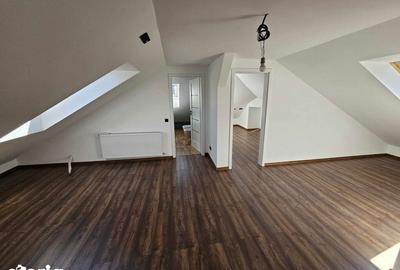 Apartament cu 7 camere în Florești - 14