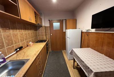 Apartament cu 3 camere semidecomandat, mobilat în Mihai Viteazul - 2