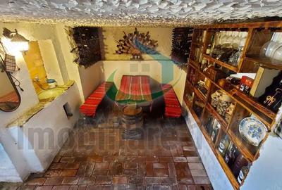 Casă cu 6 camere cu Teren 308 Mp în Central - 15