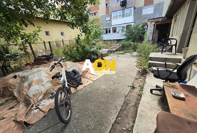 Casa Demolabila Zona Liceul Sportiv - 2