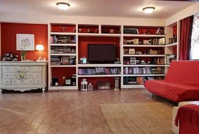 Casă cu 5 camere cu Canalizare în Mogoșoaia - 1