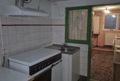 Casă de  vânzare cu 4 camere, zona Coiciu - 6