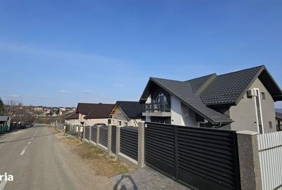 Casă cu 5 camere cu Canalizare în Miroslava - 9