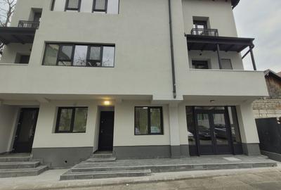 Spațiu comercial, de 37 mp, în Central - 7