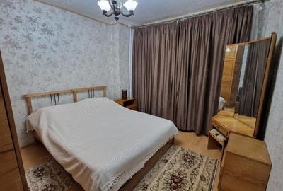 Apartament cu 3 camere semidecomandat în Panduri - 2