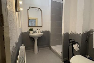 Apartament cu 4 camere în Central - 3