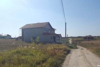 Teren Capsunarie, str. Crizantemelor Teren Capsunarie, str. Crizantemelor - 2