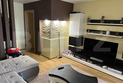 Vand apartament cu 2 camere, et. 1/4, Unirii - 7