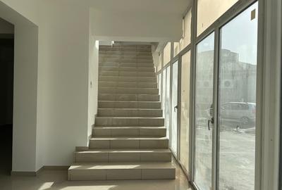 De închiriat spațiu comercial în centru orașului Călărași - 4