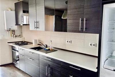 Garsonieră decomandată, mobilată în Dămăroaia - 6