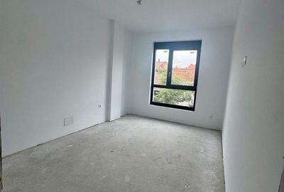 Apartament cu 3 camere în Orașul Nou - 1