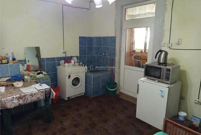Casă cu 4 camere cu Teren 160 Mp în Anina - 17