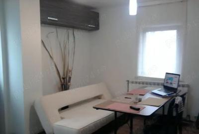 Casă cu 3 camere cu Teren 2600 Mp în Urlați - 1