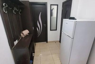 Apartament cu 3 camere semidecomandat în Central - 12