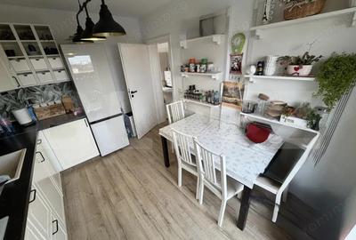 Casă cu 4 camere cu Teren 175 Mp în Central - 14